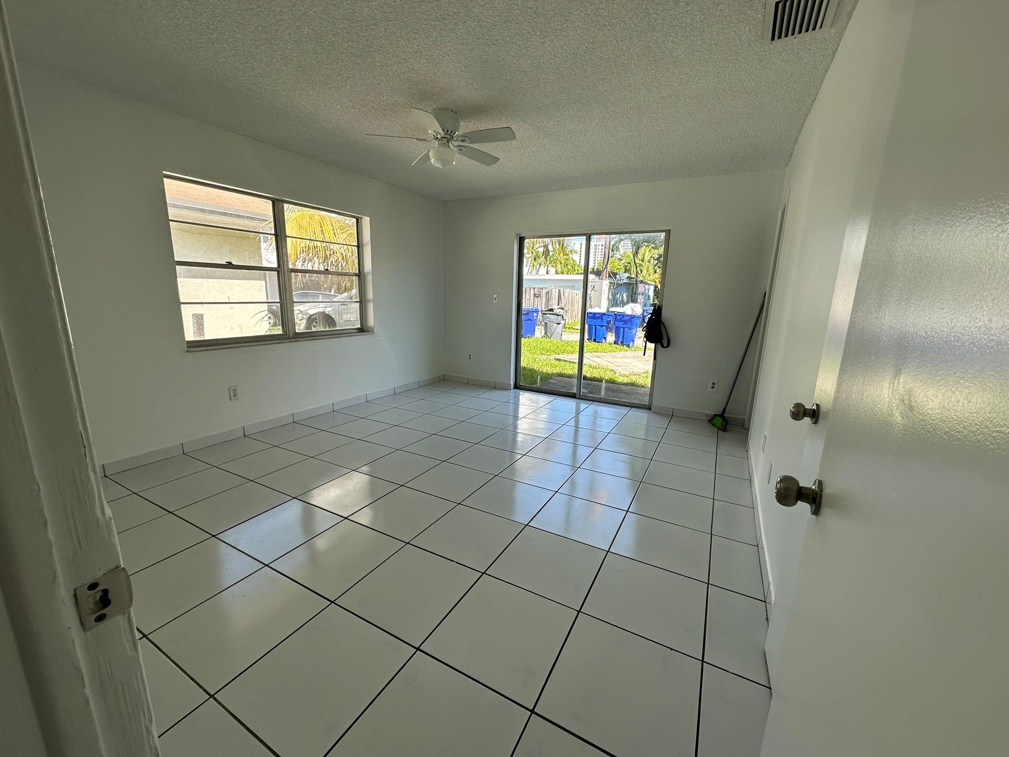 NA - Residential Lease