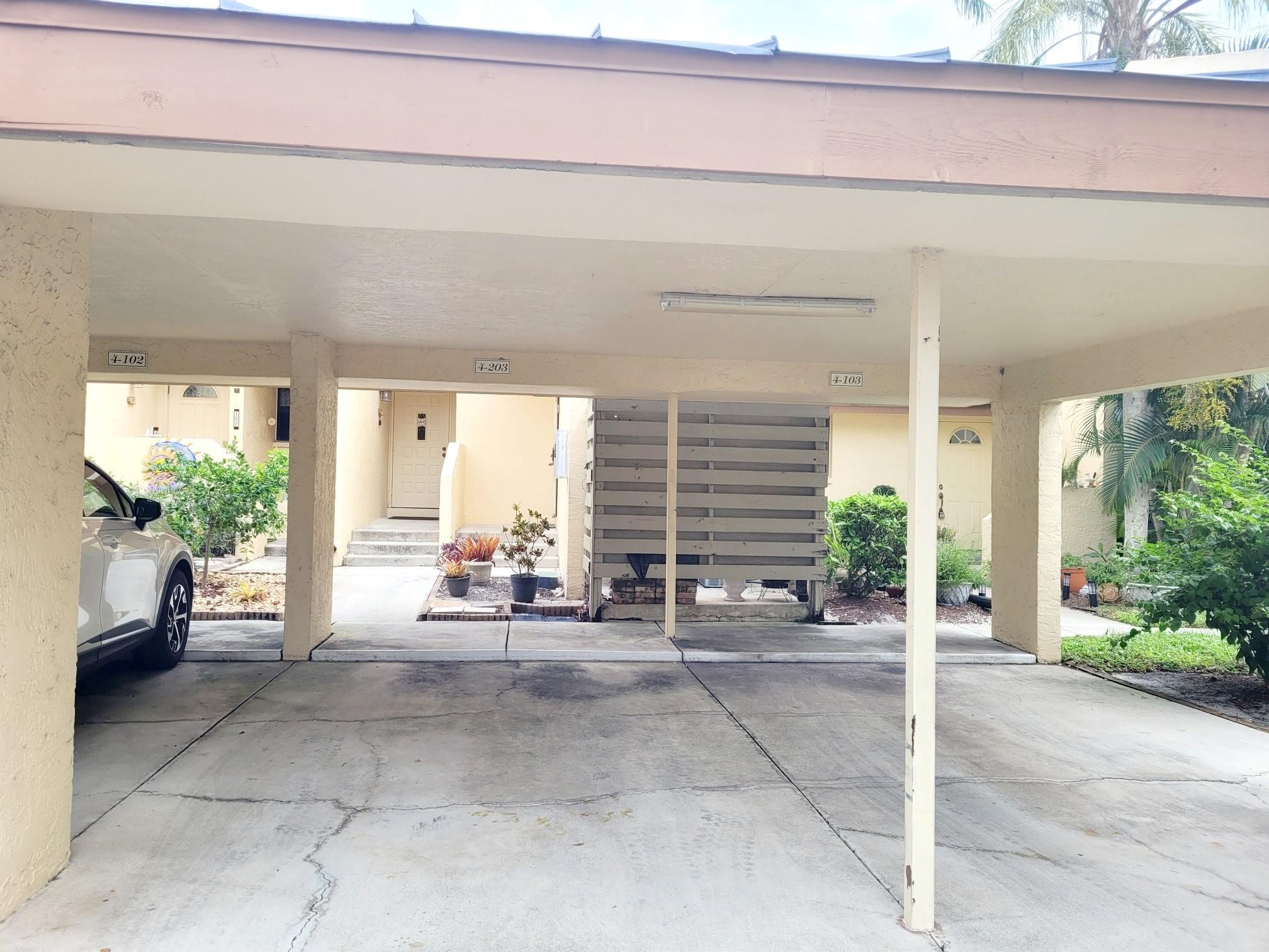 PADDLE CREEK - Residential