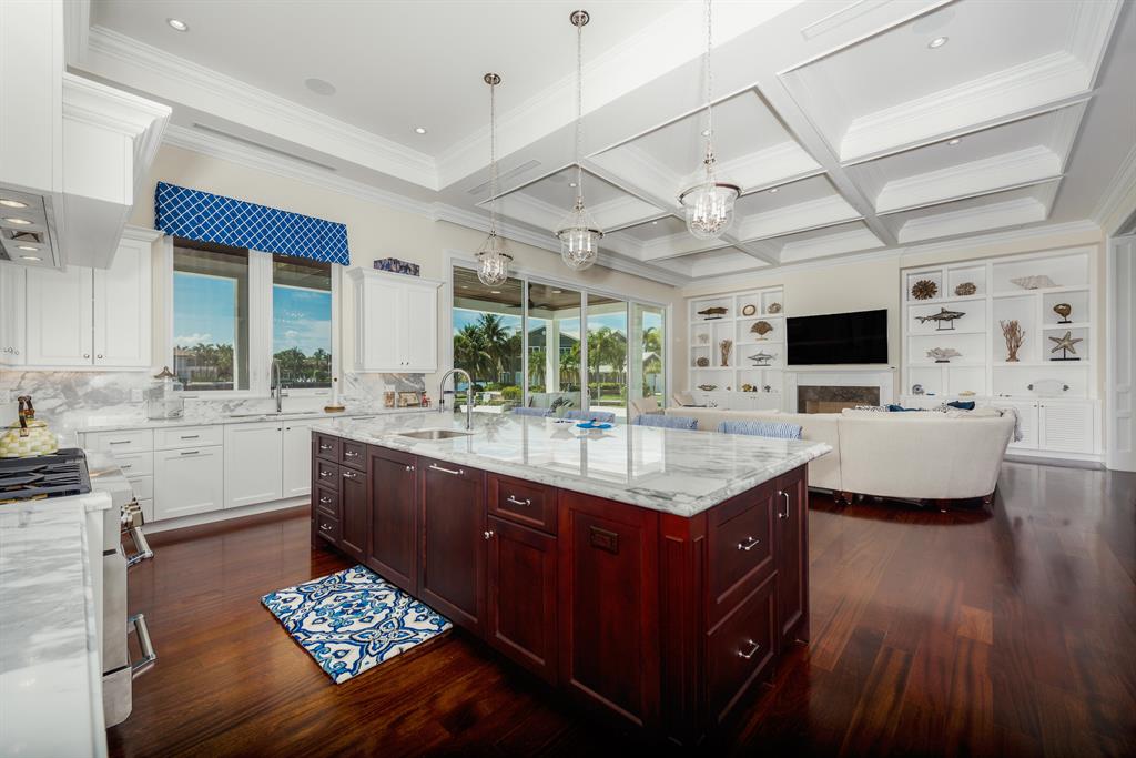 TROPIC ISLE 2ND SEC - Residential