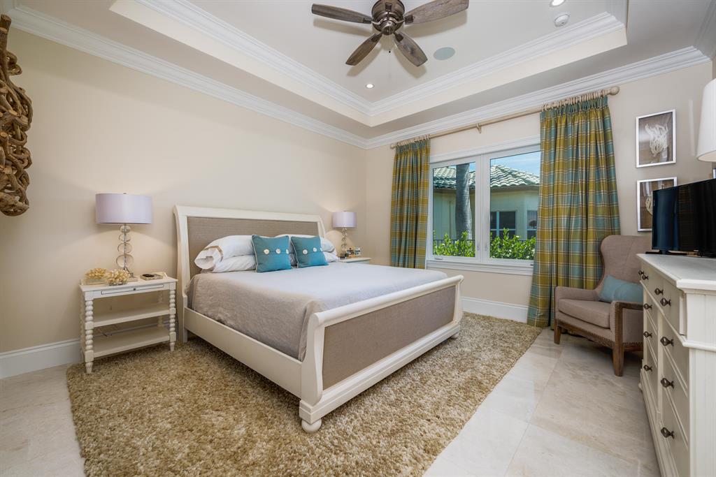 TROPIC ISLE 2ND SEC - Residential