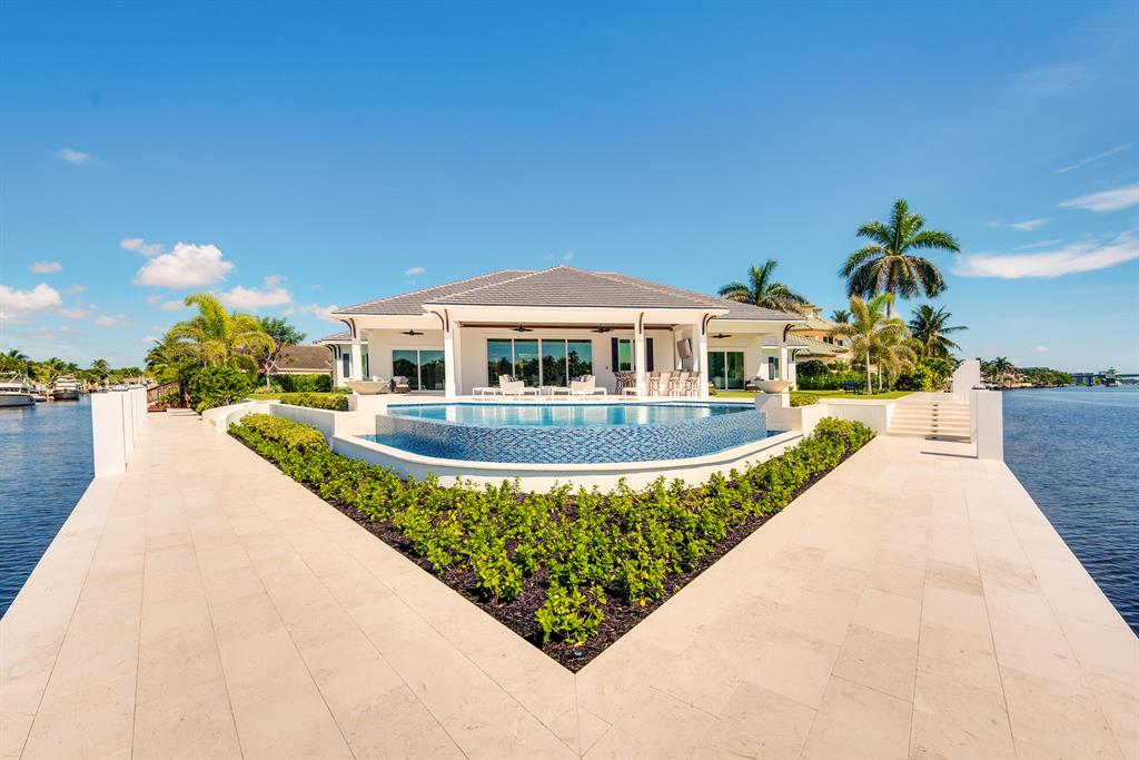 TROPIC ISLE 2ND SEC - Residential