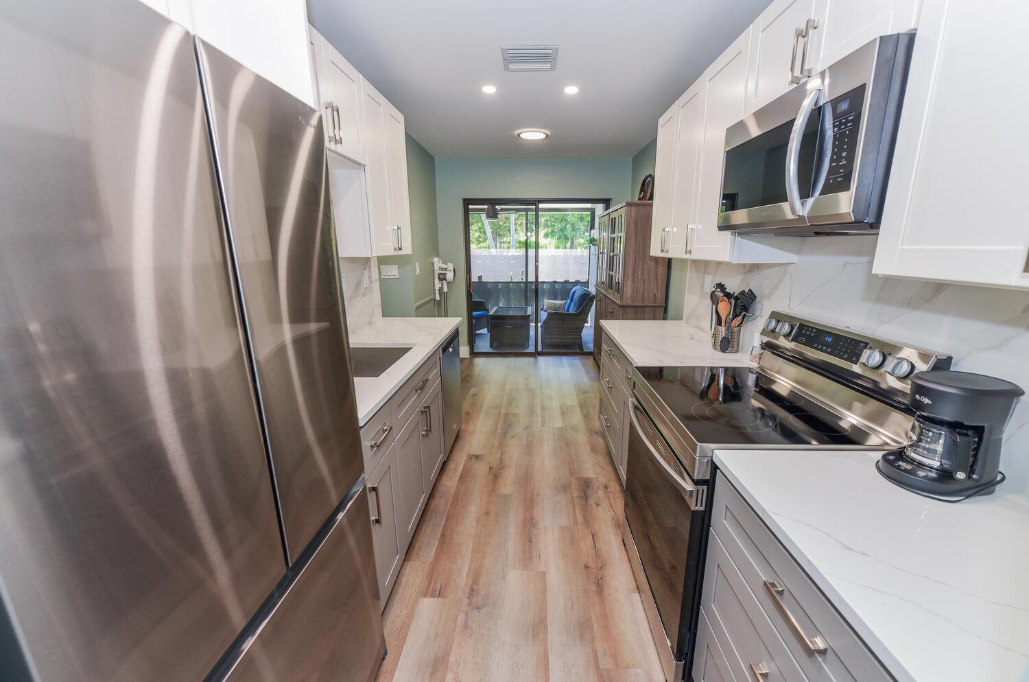 SAVANNAH'S CONDOMINIUM 1A - Residential