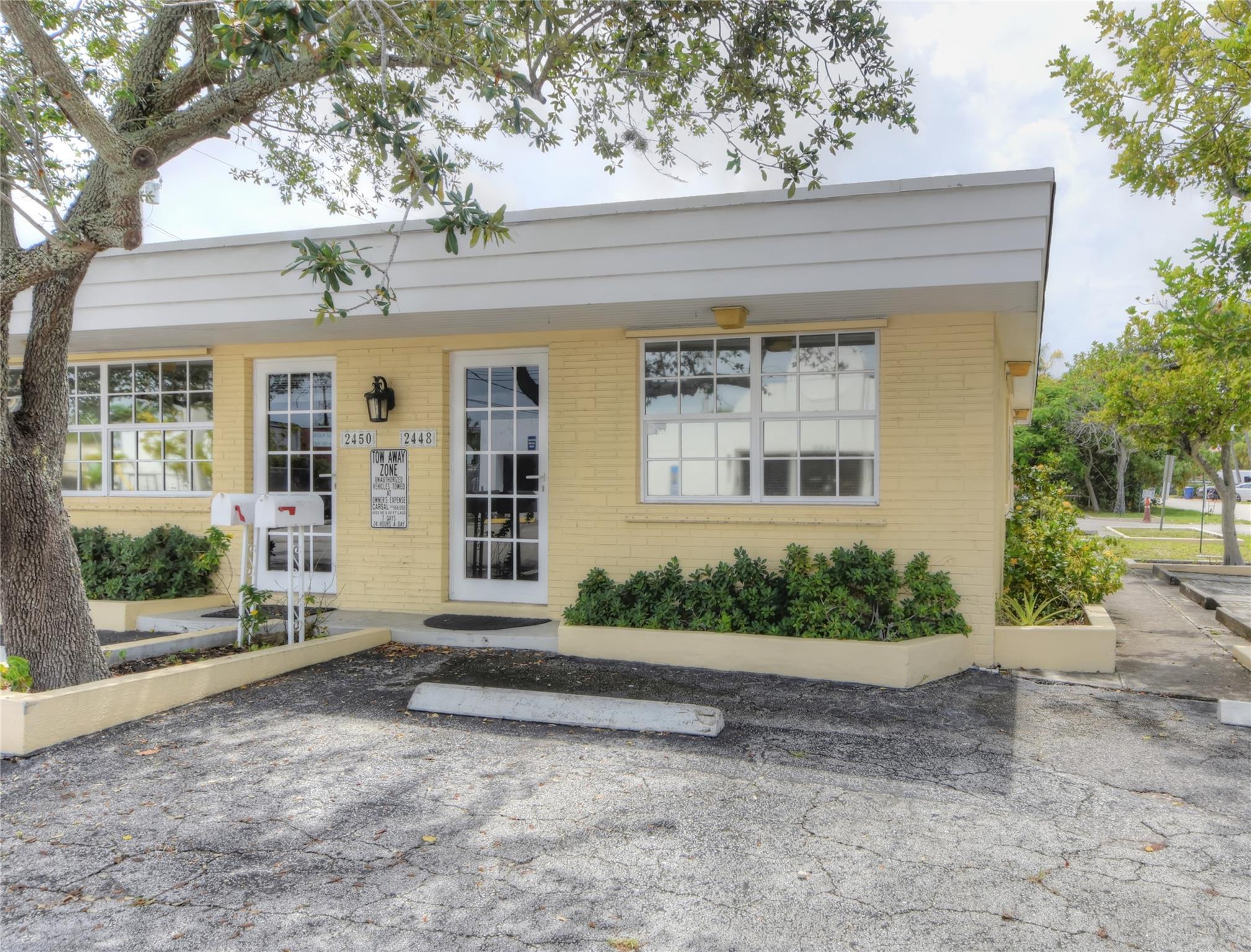 - Commercial Lease