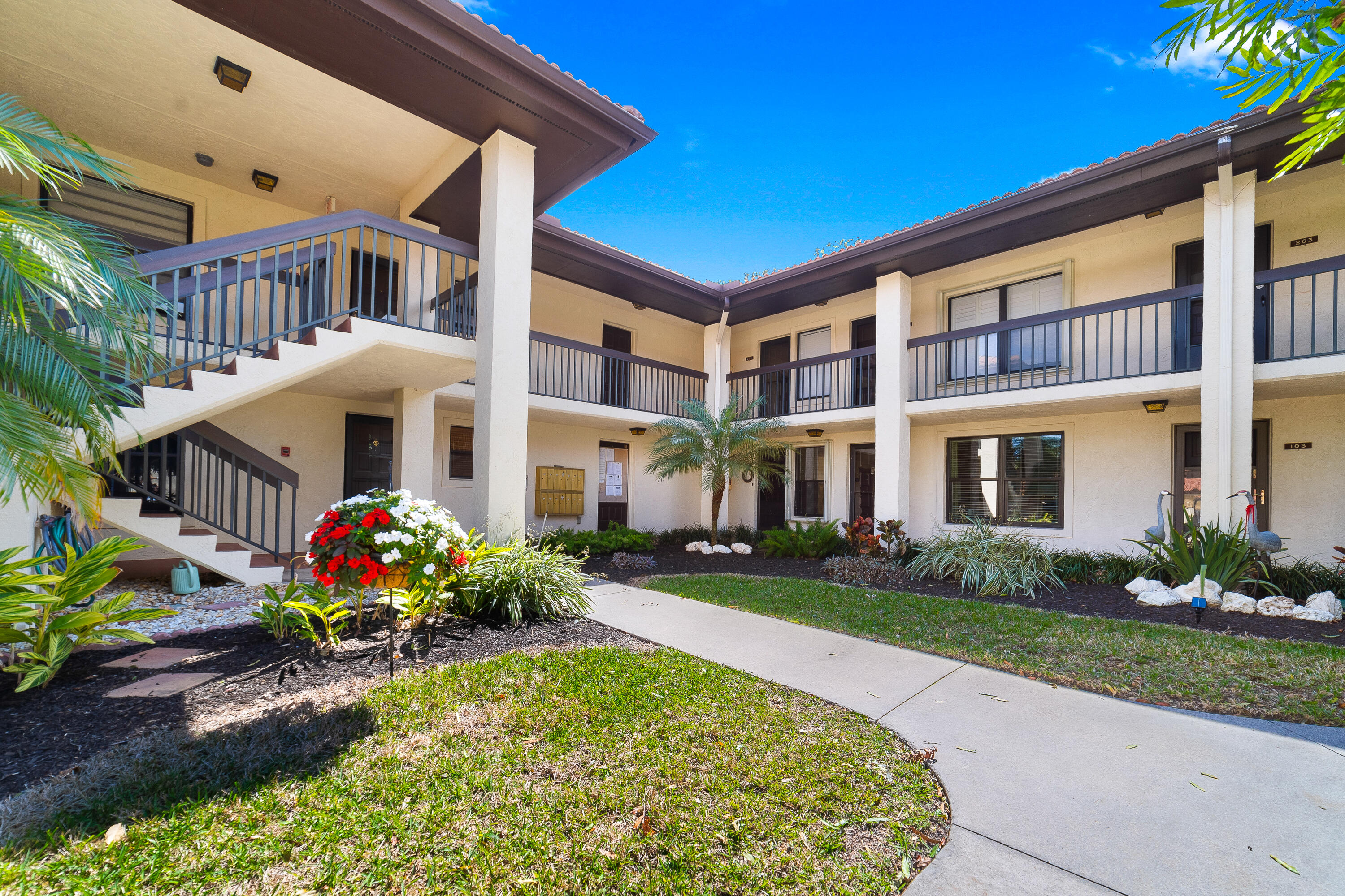 SOUTH RIVER VILLAGE CONDO - Residential