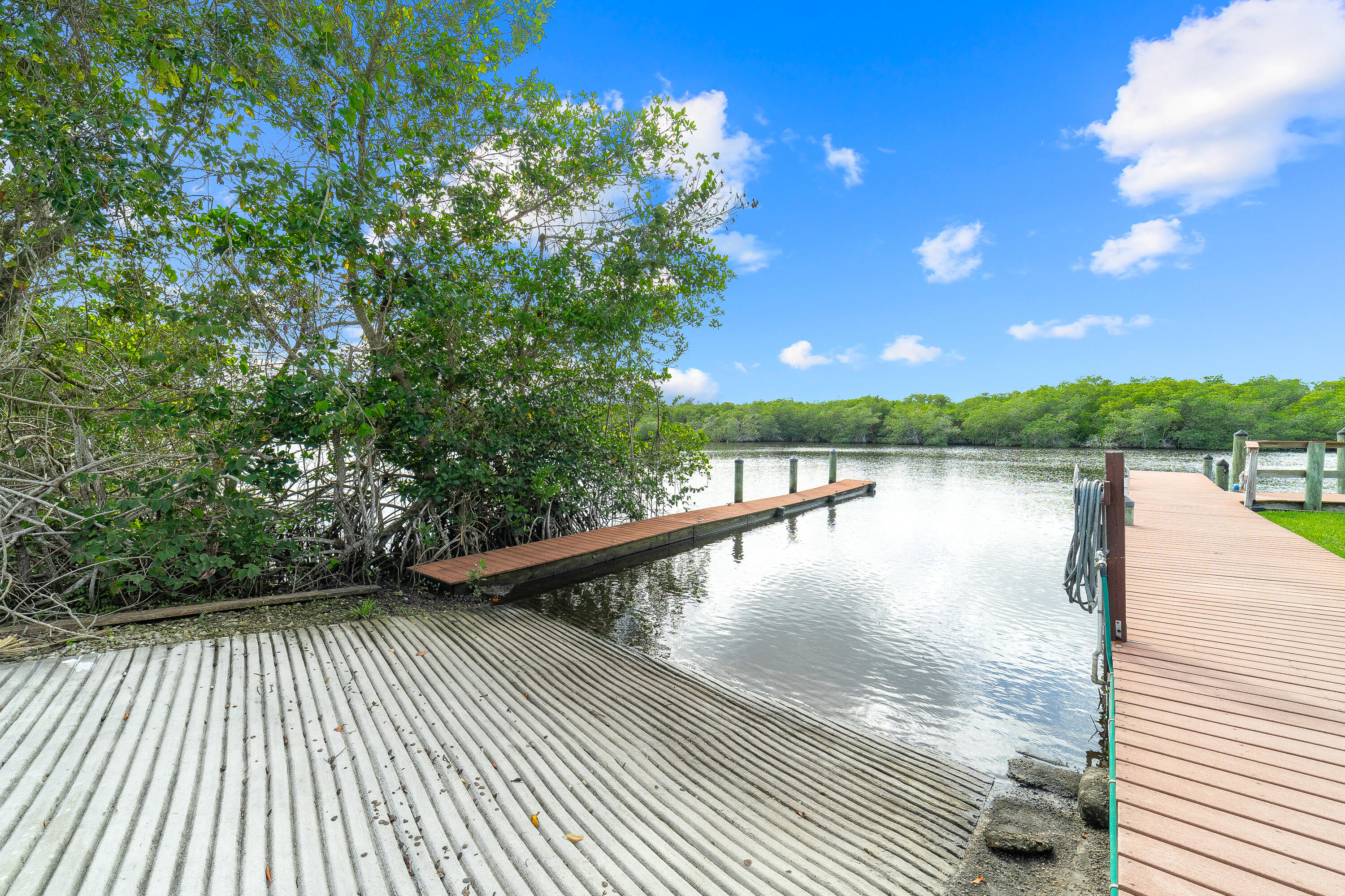 841 SW South River Drive 205