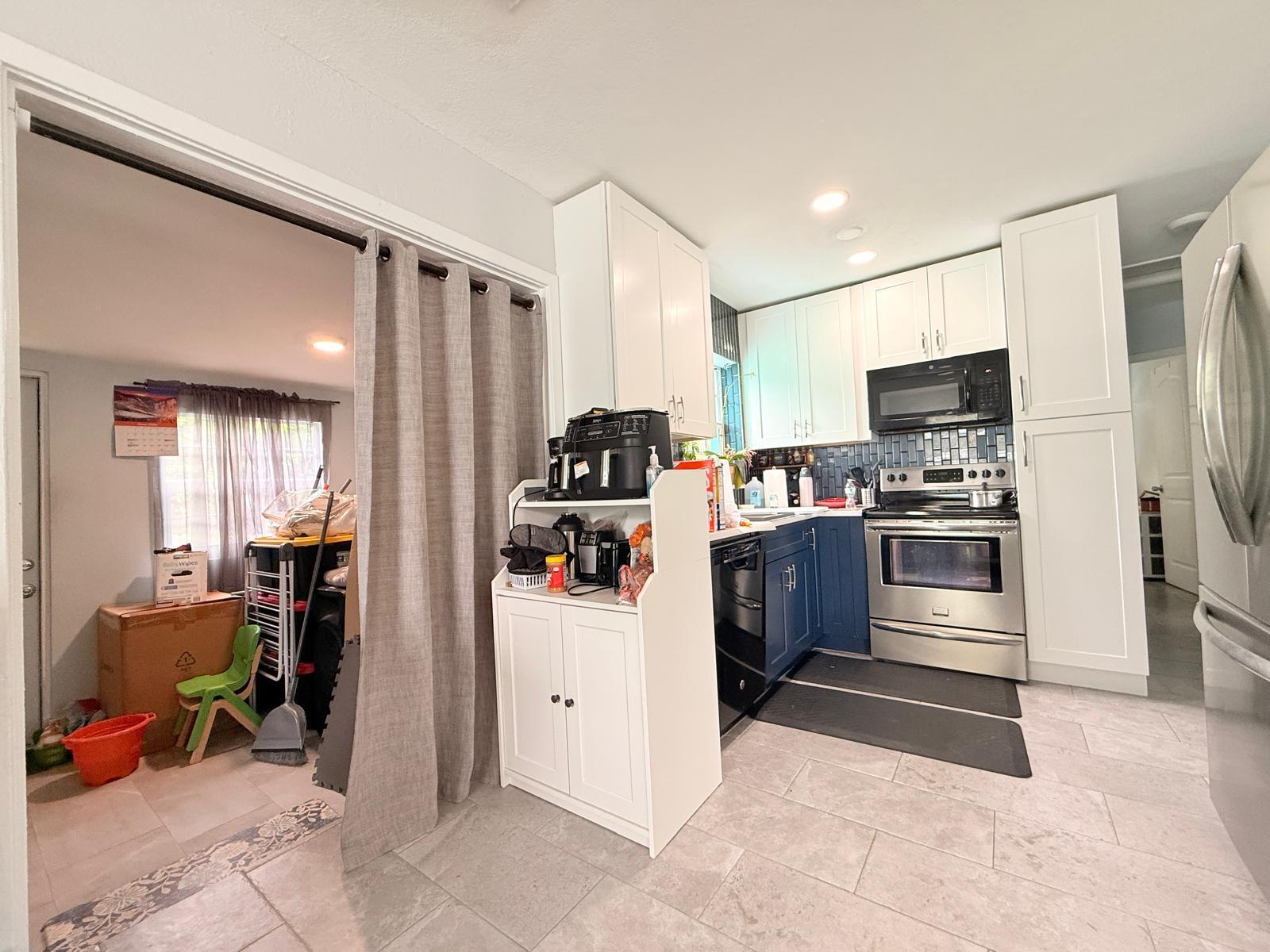 320 W 29th Street