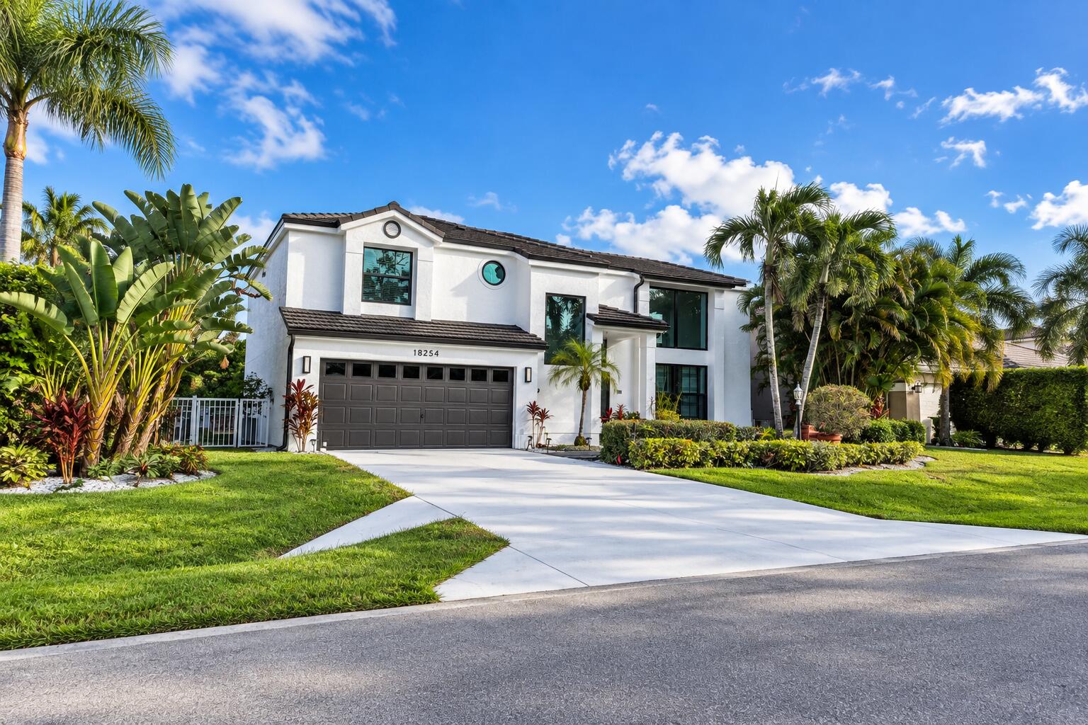 18254 SE FAIRVIEW Circle