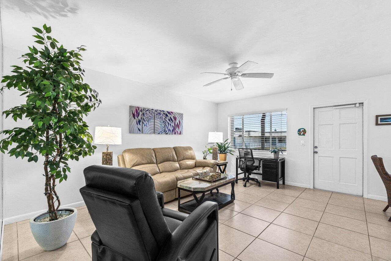 3240 Lake Osborne Drive 205