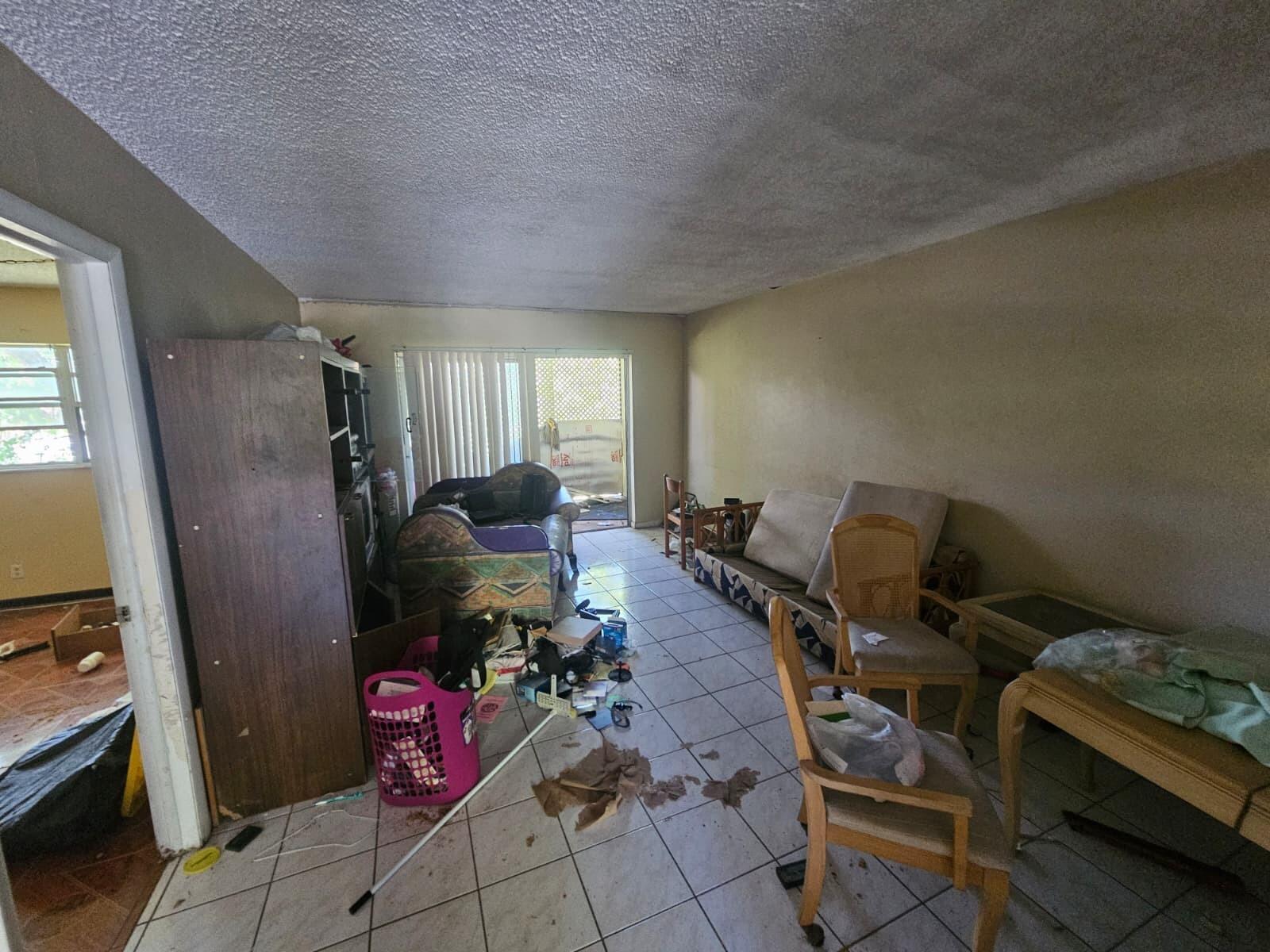 601 S State Road 7 2c