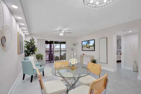 Tiny photo for 7146 Huntington Lane #402, Delray Beach, FL 33446 (MLS # B26052491)