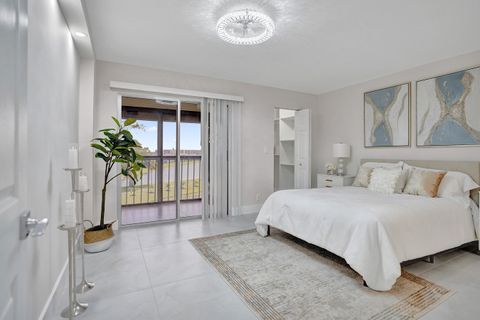 Tiny photo for 7146 Huntington Lane #402, Delray Beach, FL 33446 (MLS # B26052491)