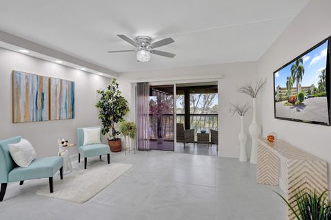 Tiny photo for 7146 Huntington Lane #402, Delray Beach, FL 33446 (MLS # B26052491)