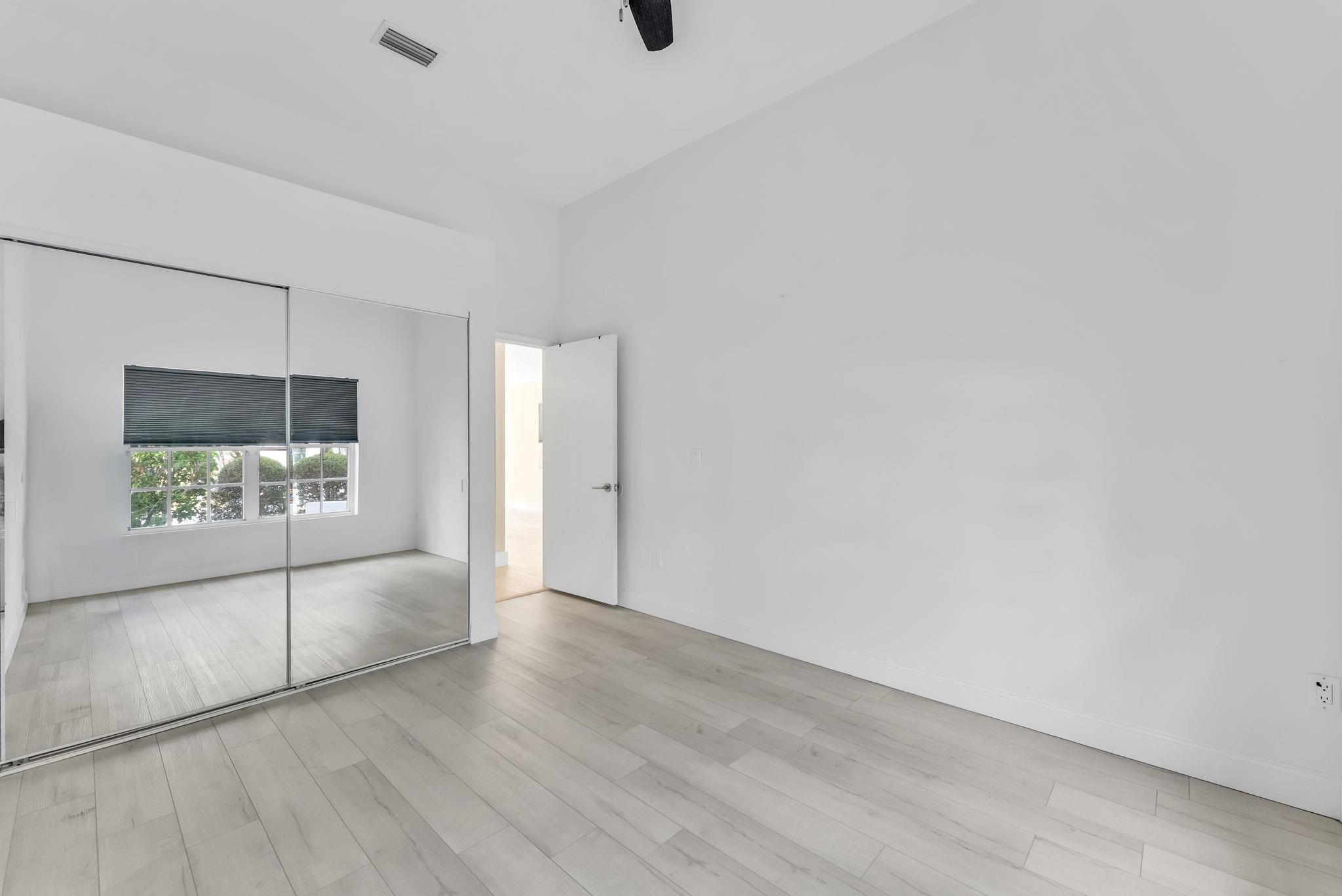 Trends At Boca Raton - Residential