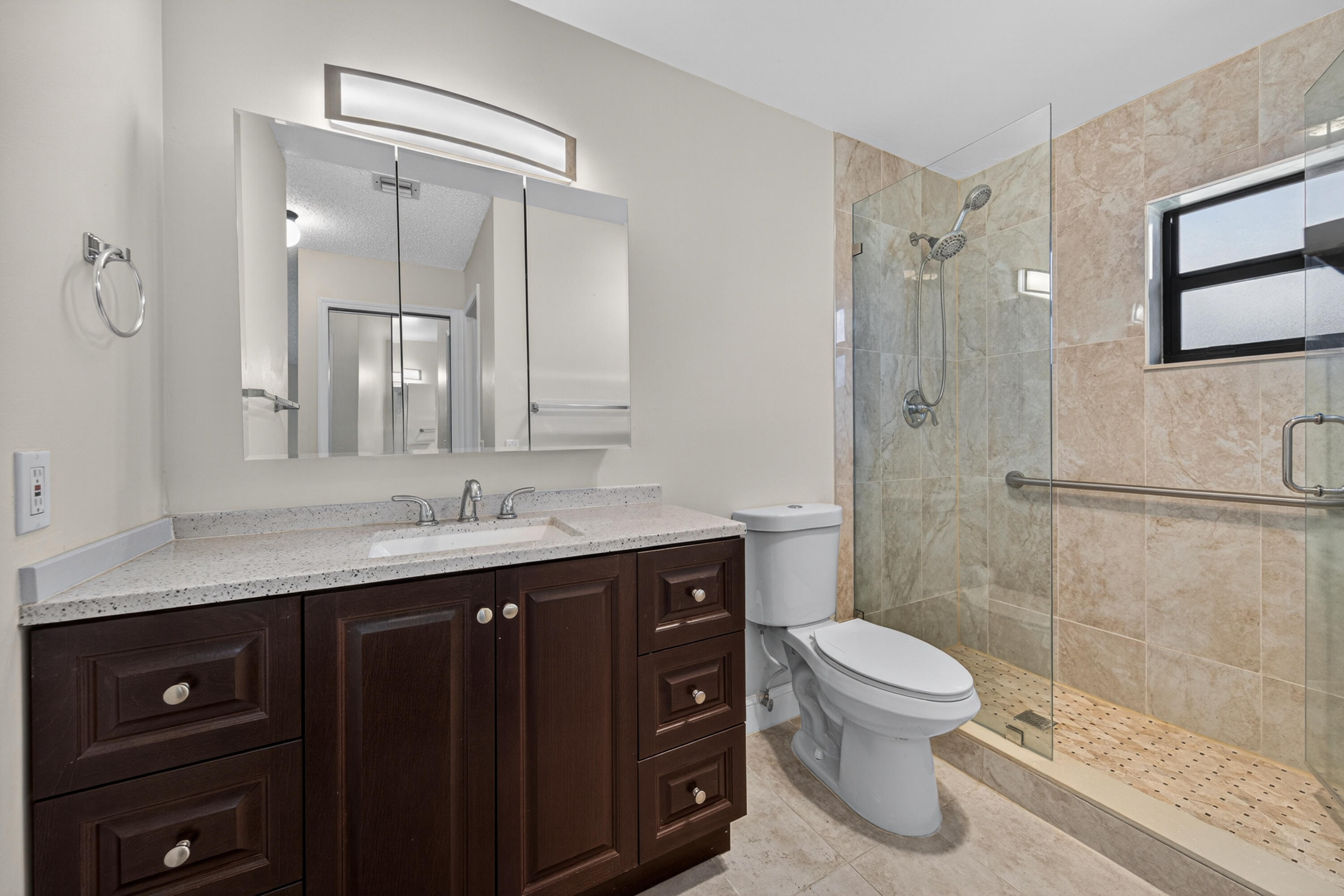 GREENTREE VILLAS CONDO - Residential