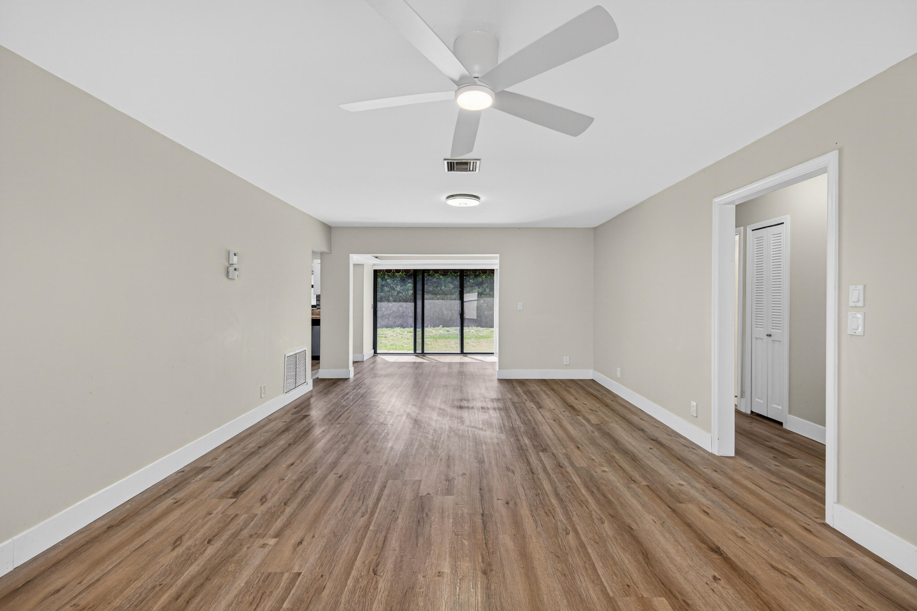 GREENTREE VILLAS CONDO - Residential