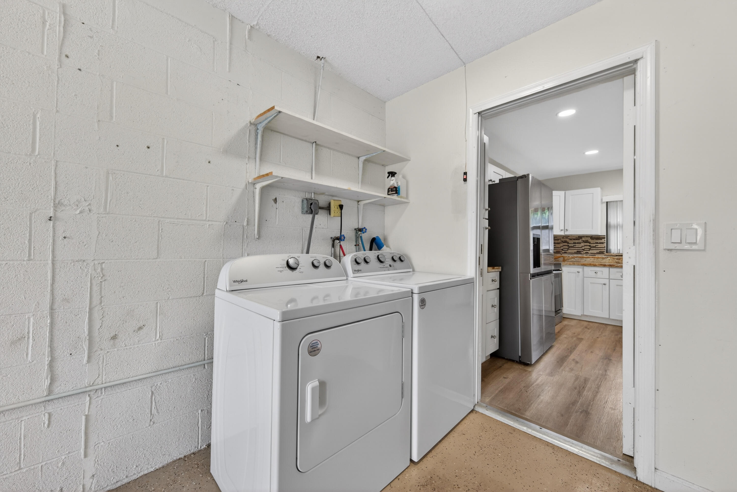 GREENTREE VILLAS CONDO - Residential