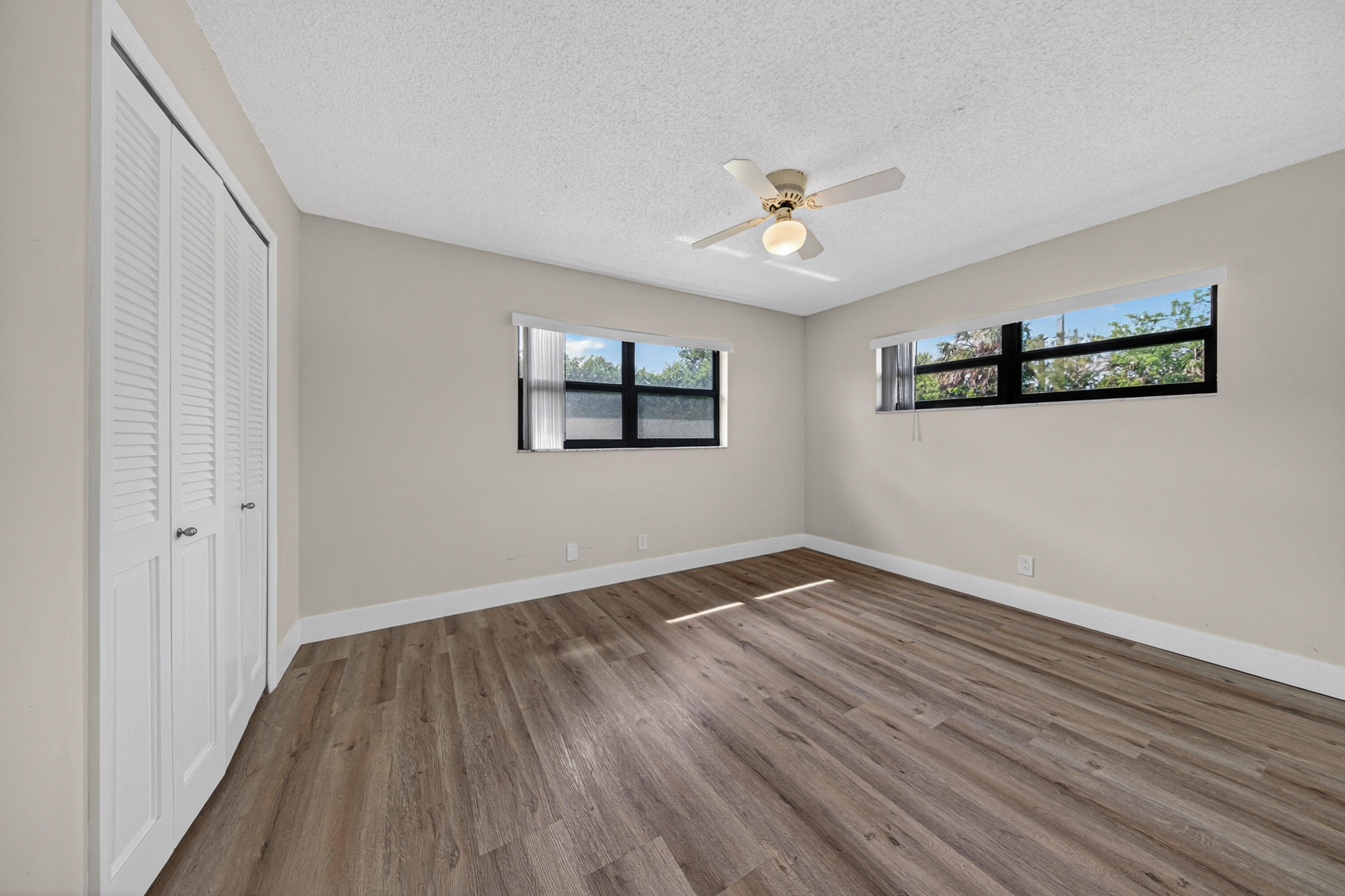 GREENTREE VILLAS CONDO - Residential