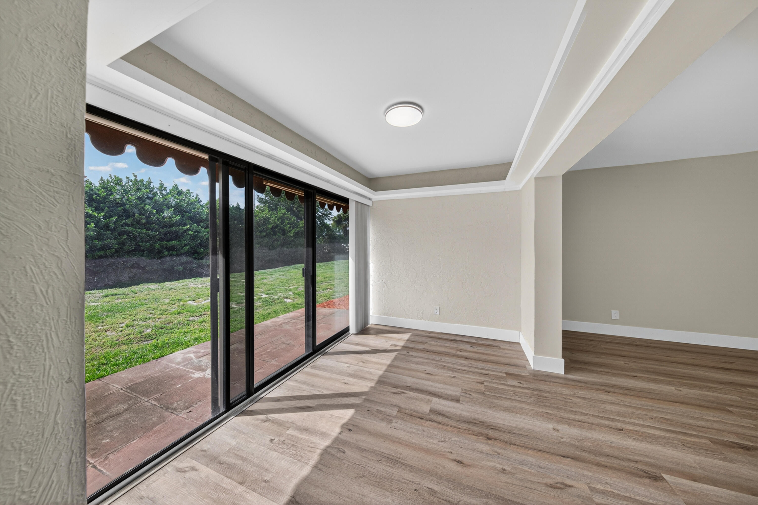 GREENTREE VILLAS CONDO - Residential