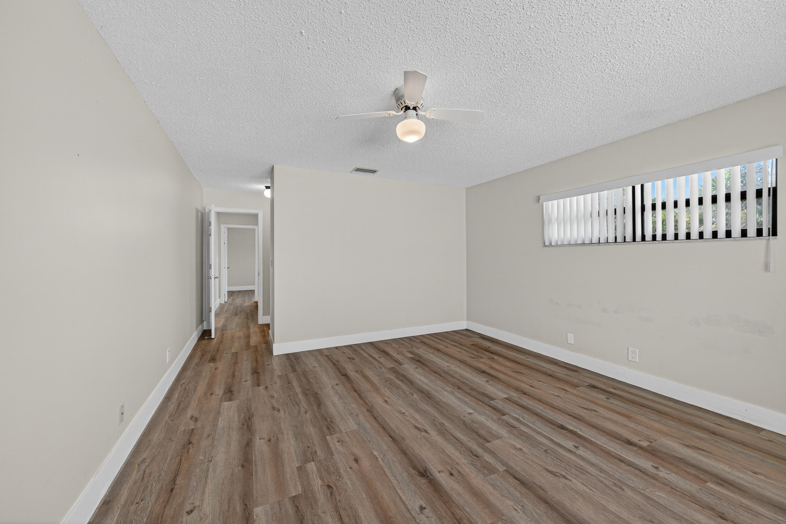 GREENTREE VILLAS CONDO - Residential