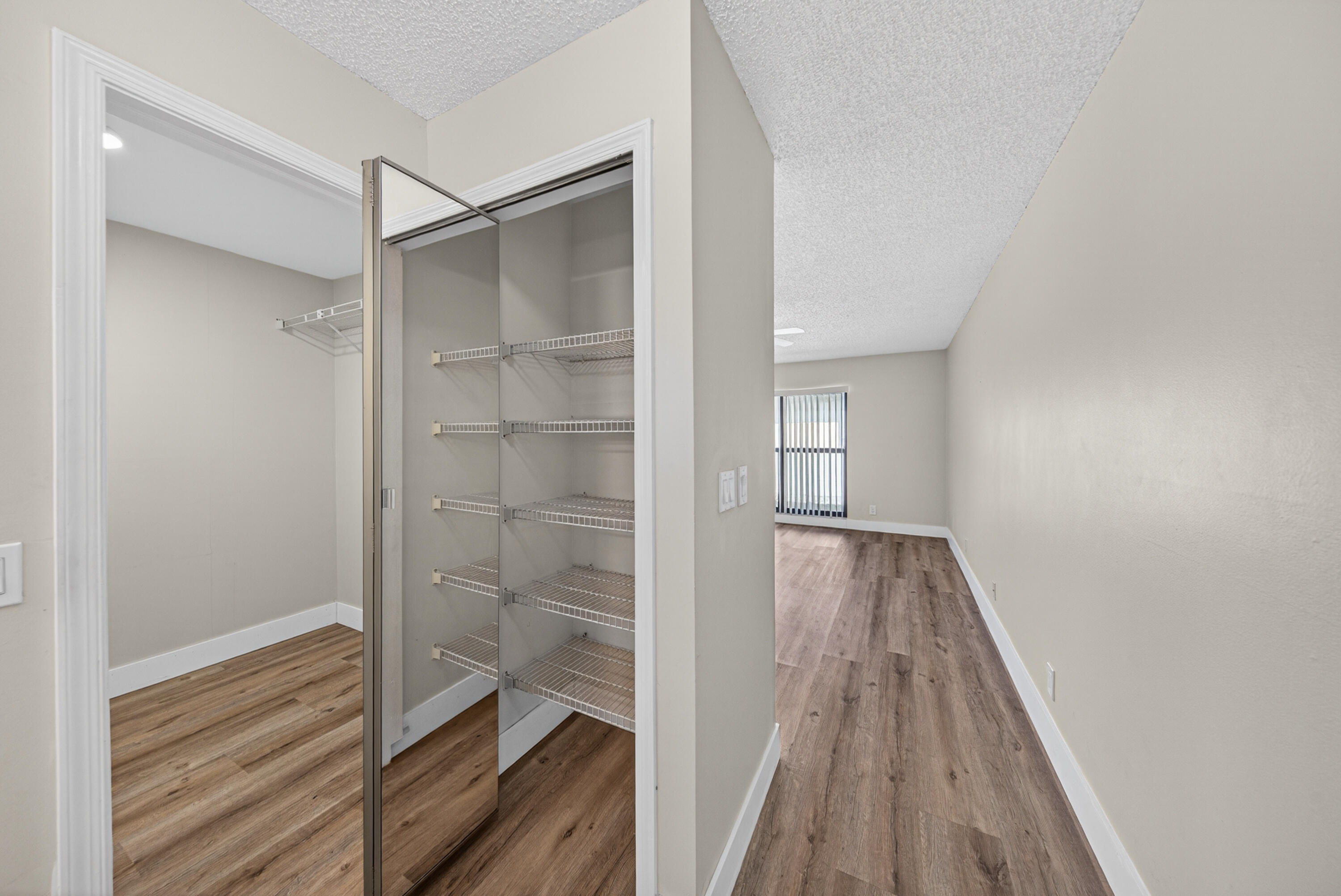 GREENTREE VILLAS CONDO - Residential