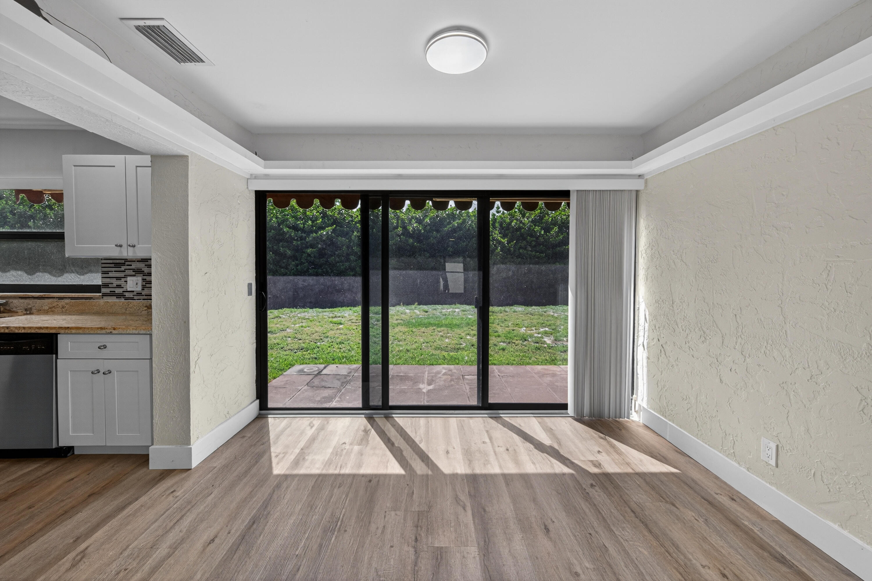 GREENTREE VILLAS CONDO - Residential