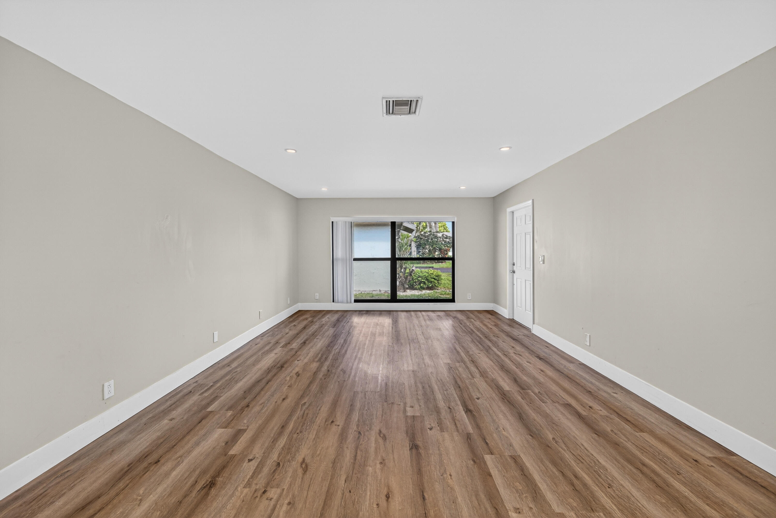 GREENTREE VILLAS CONDO - Residential