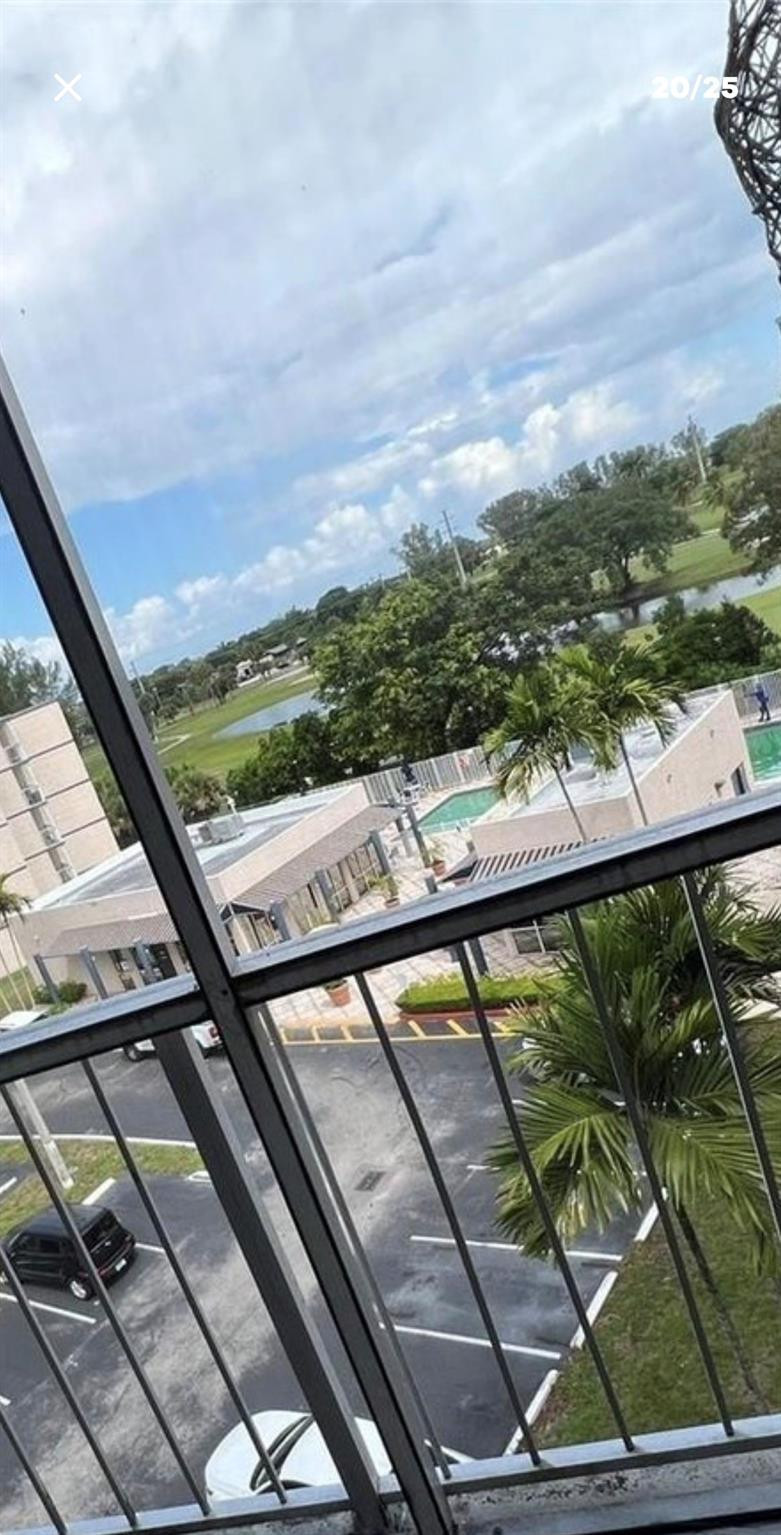 LAS BRISAS COUNTRY CLUB - Residential