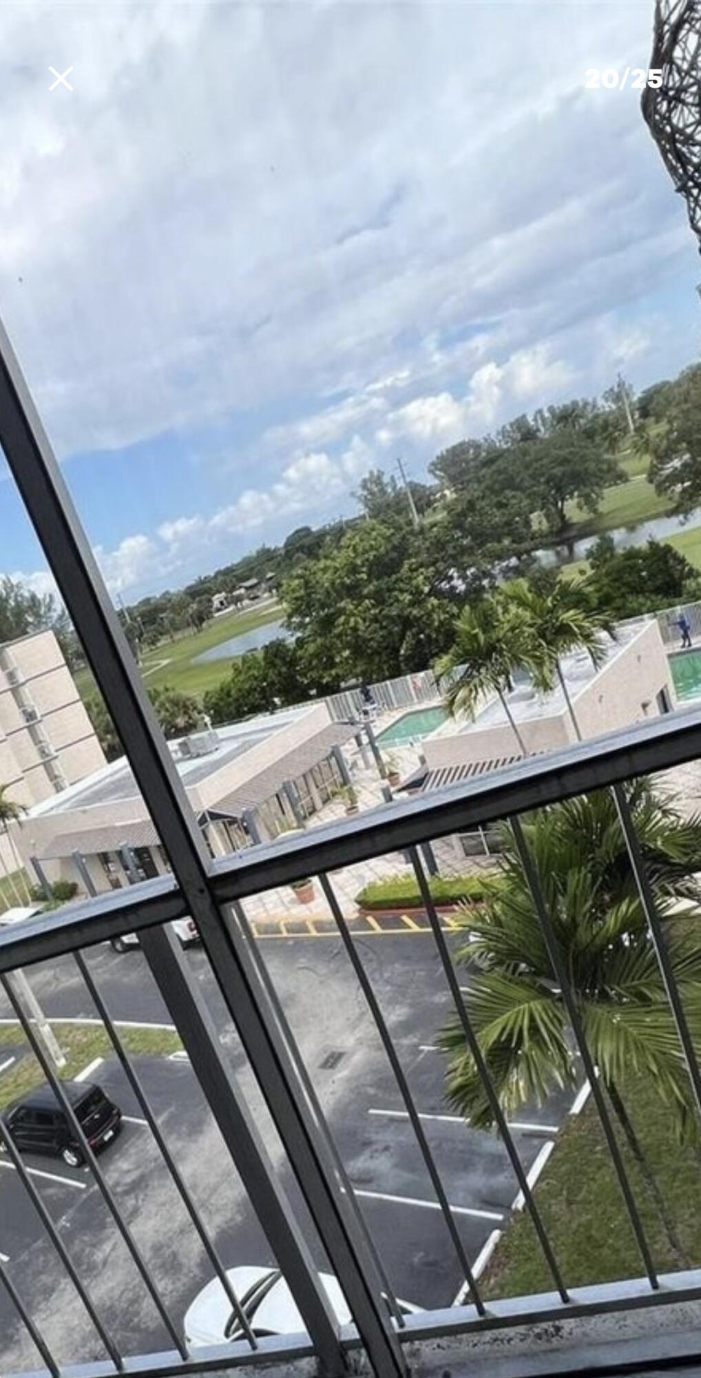 LAS BRISAS COUNTRY CLUB - Residential