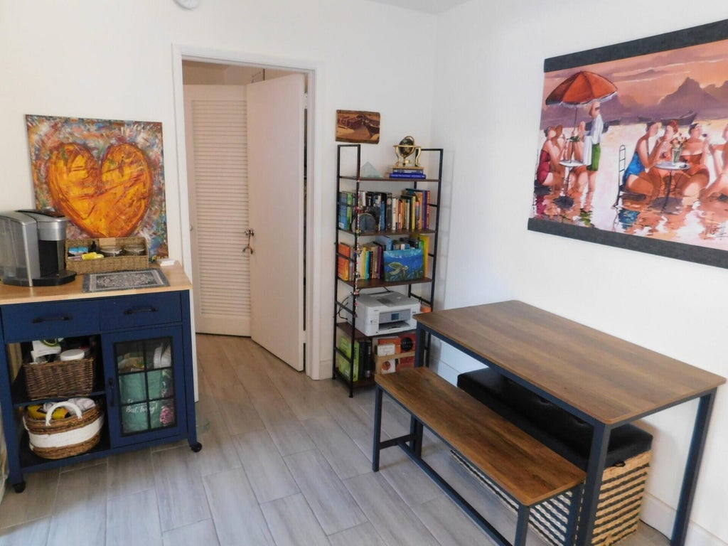 Photo of 825 NE 6th Street #2, Fort Lauderdale, FL 33304 (MLS # B26092724)