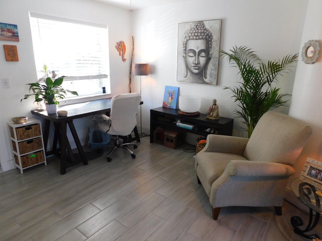 Photo of 825 NE 6th Street #2, Fort Lauderdale, FL 33304 (MLS # B26092724)