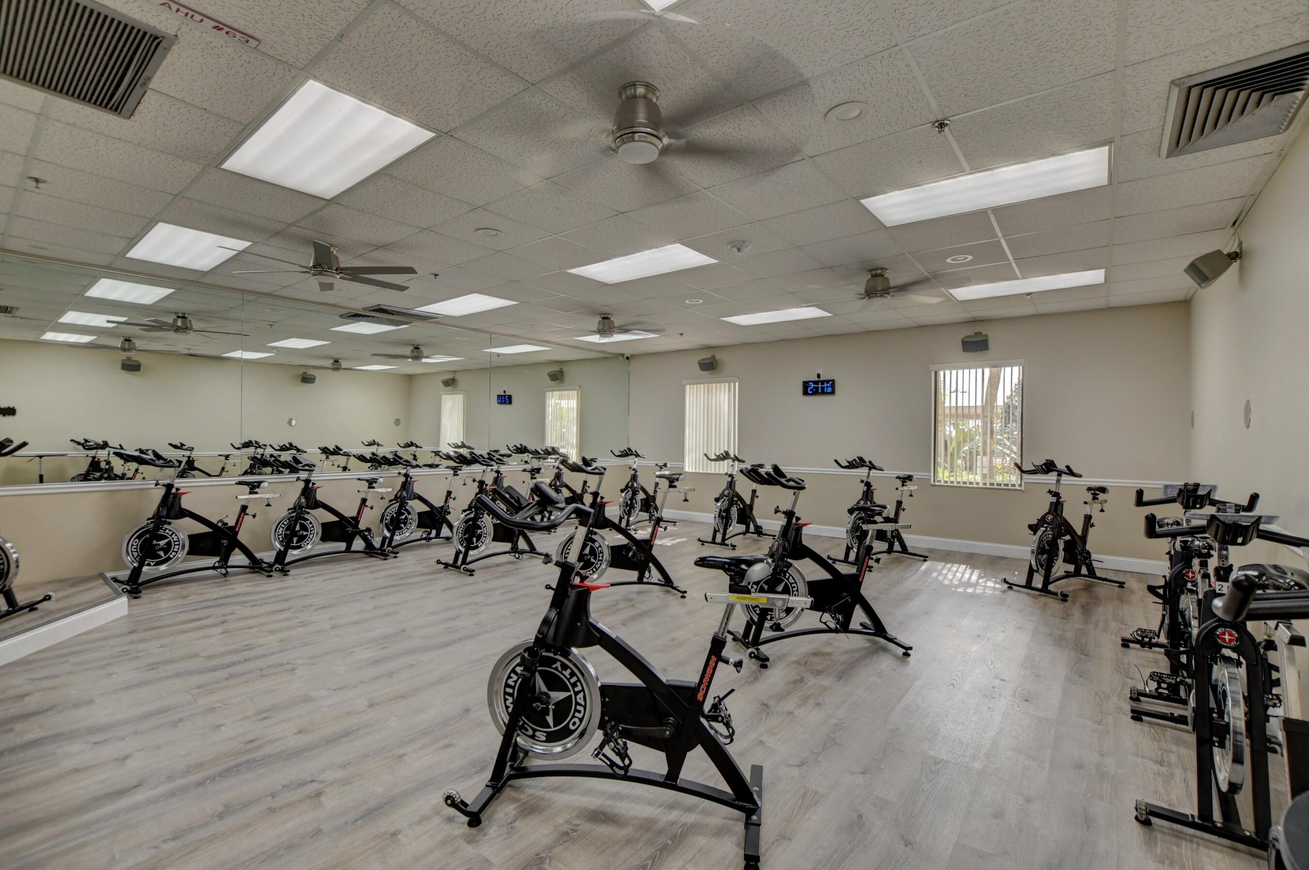 MARKHAM B CONDO - Residential