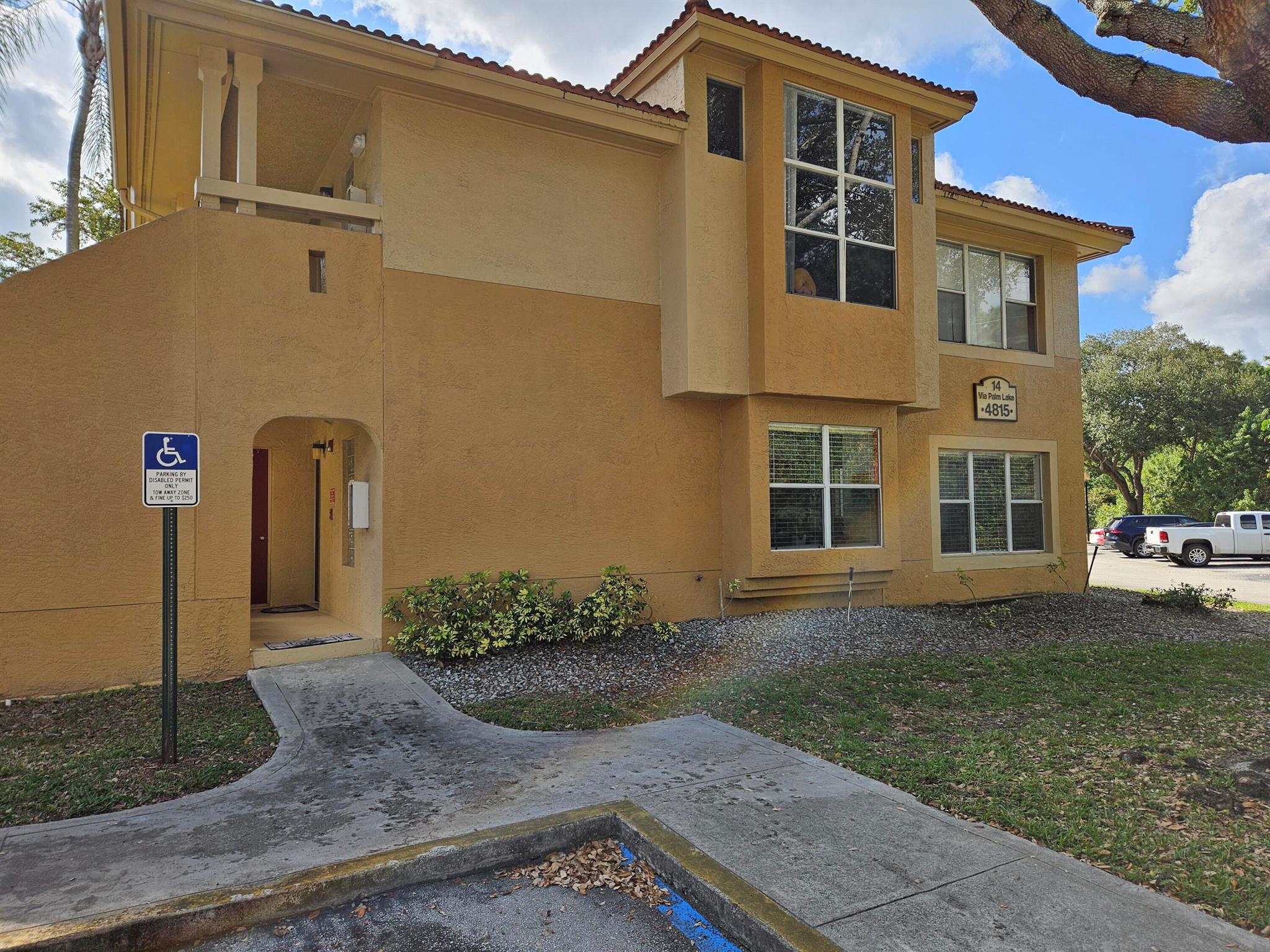4815 Via Palm Lake 1412