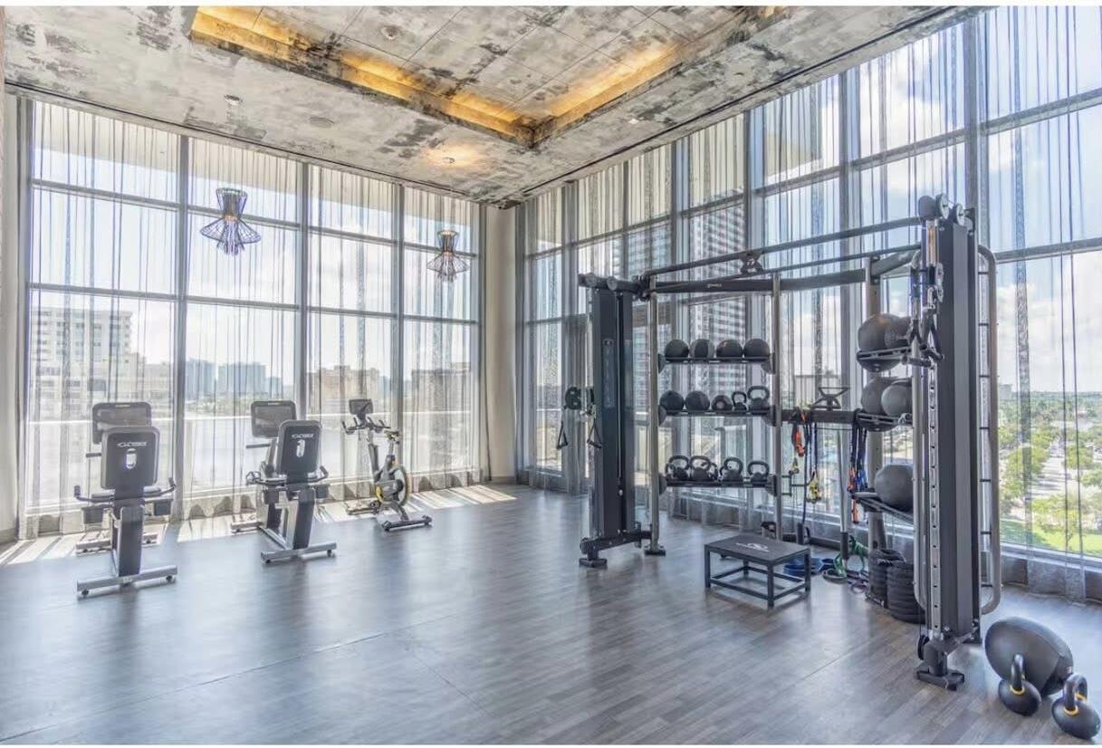 4010 SOUTH OCEAN CONDO - Residential