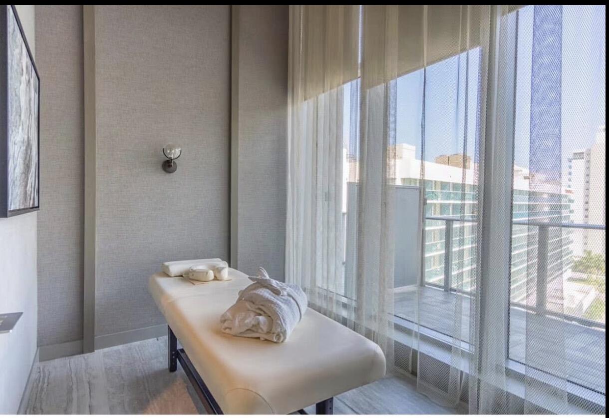 4010 SOUTH OCEAN CONDO - Residential