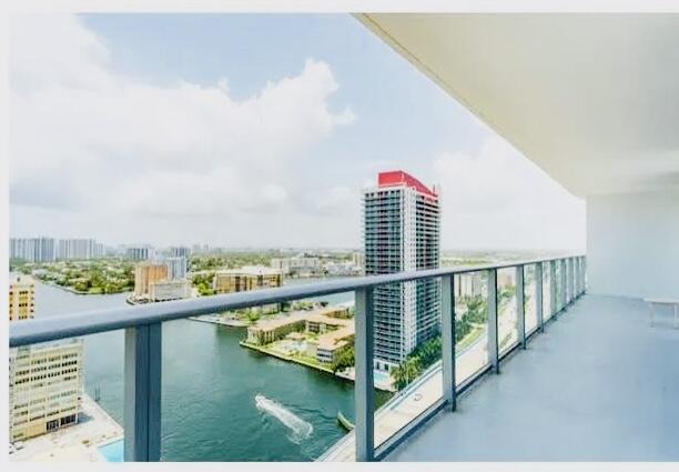 4010 SOUTH OCEAN CONDO - Residential