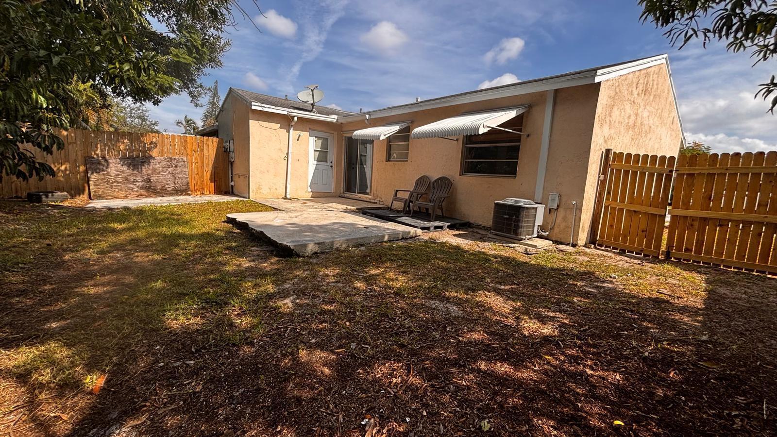 Palm Beach Villas 02 - Residential