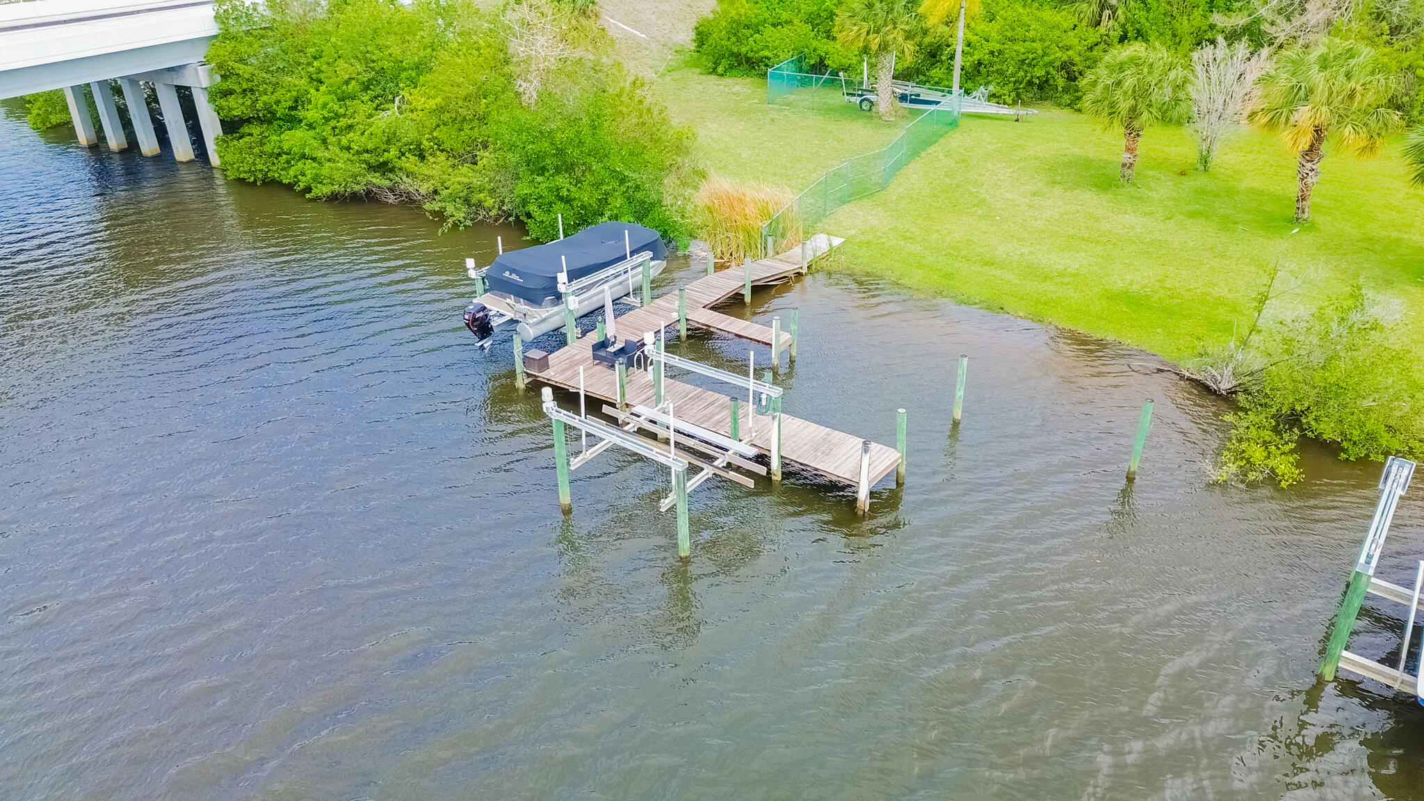 PINE ESTATES - Residential