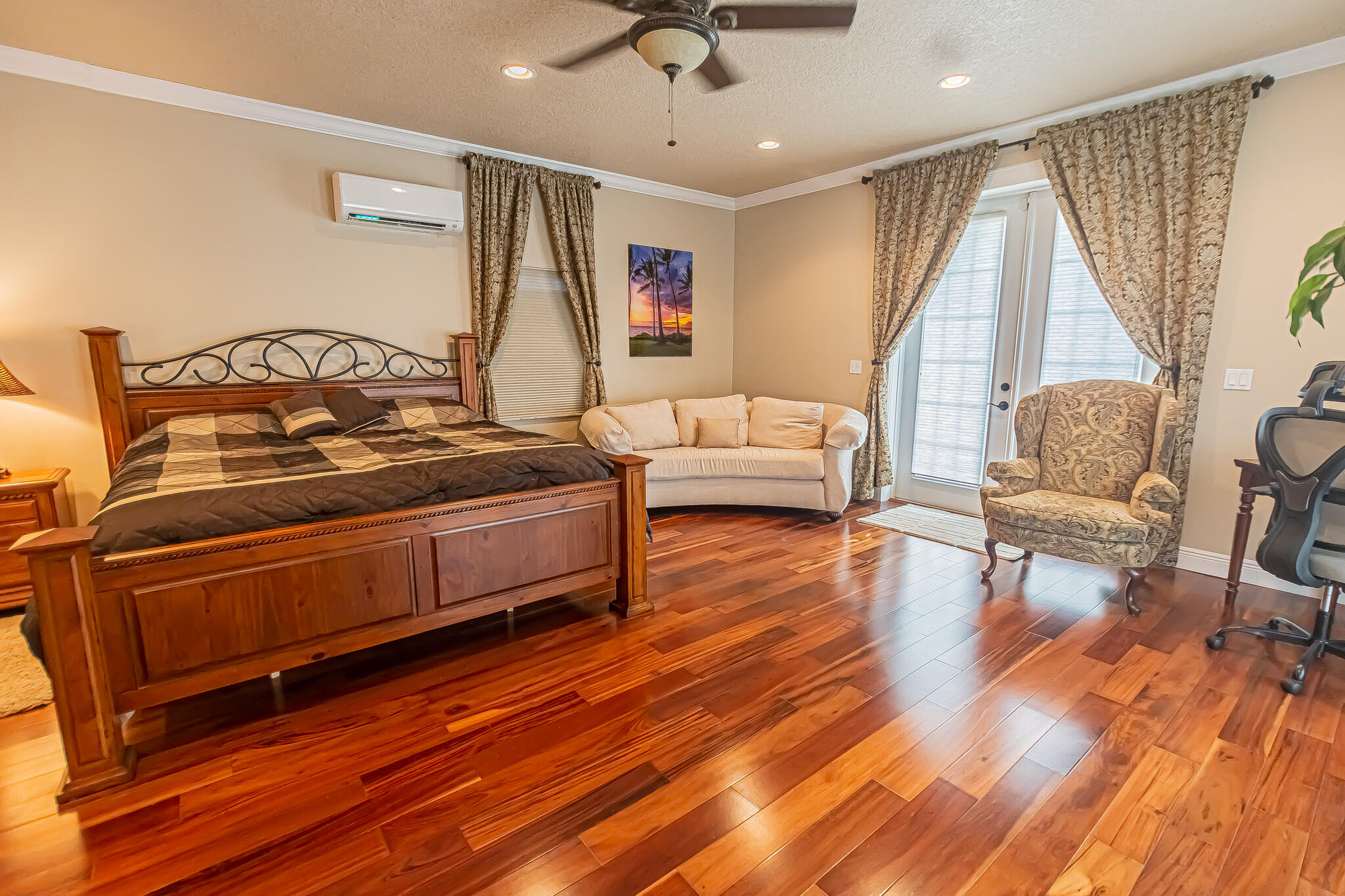 PINE ESTATES - Residential