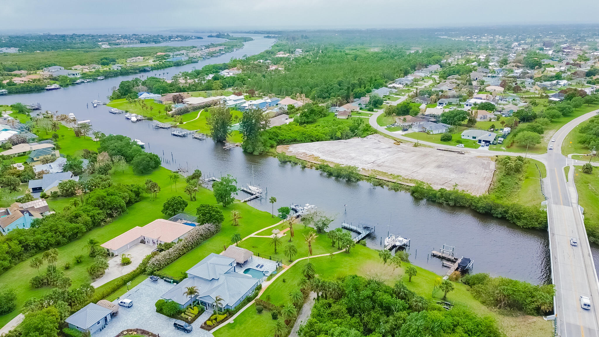 PINE ESTATES - Residential