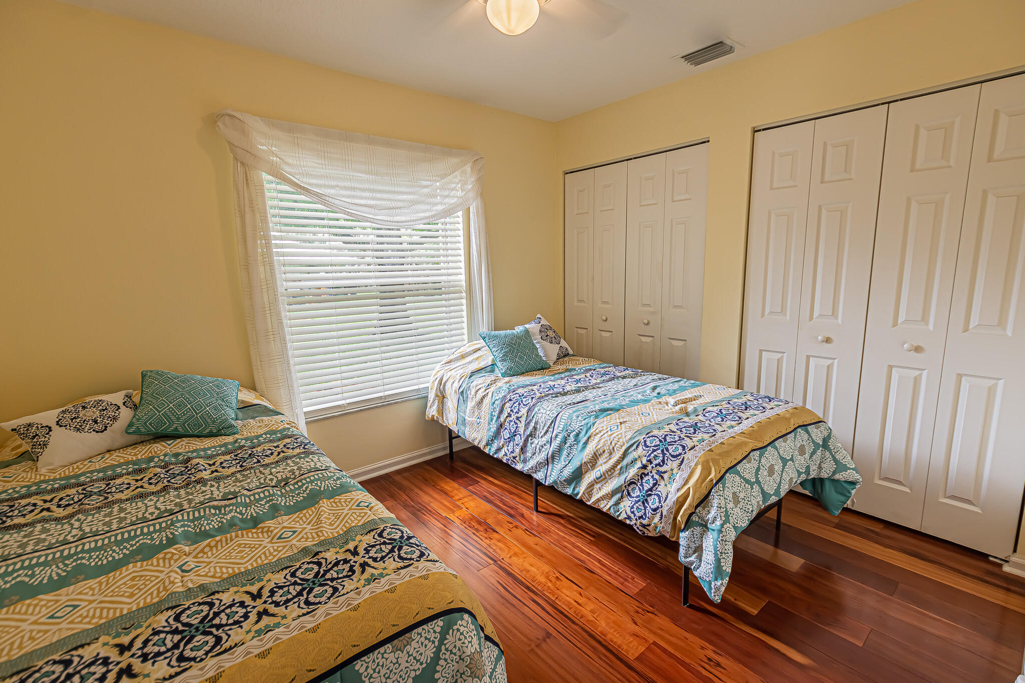 PINE ESTATES - Residential