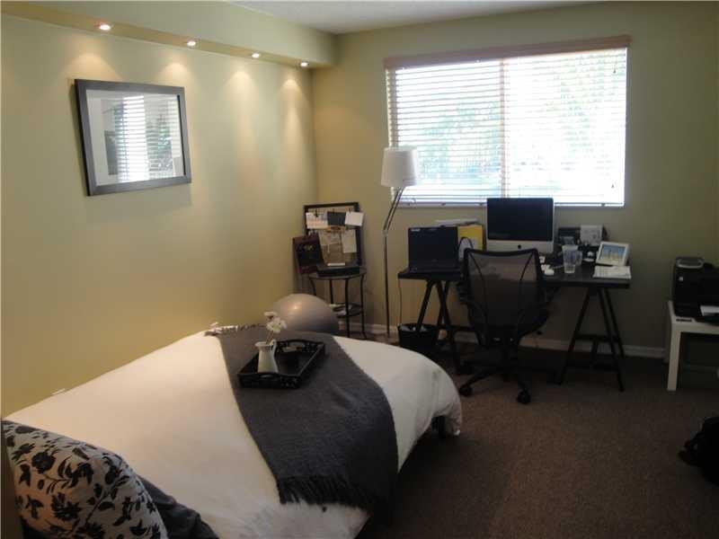 Hallandale Beach Private - Residential Lease