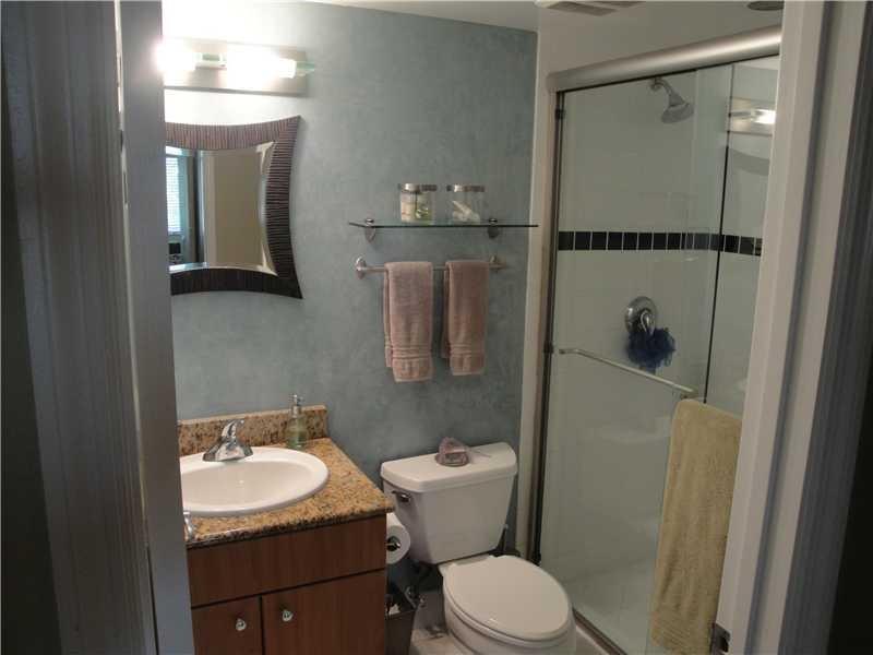 Hallandale Beach Private - Residential Lease