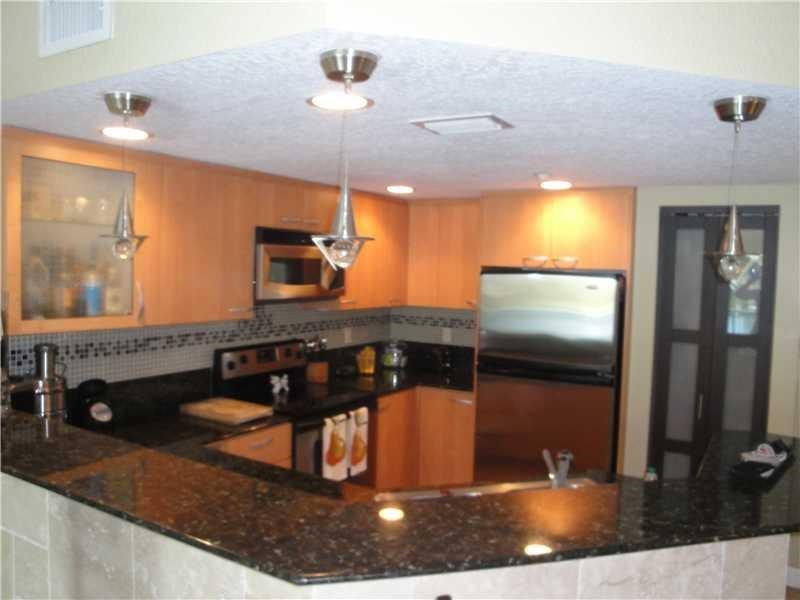 Hallandale Beach Private - Residential Lease