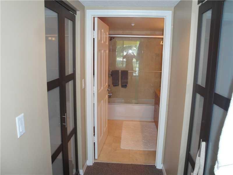 Hallandale Beach Private - Residential Lease