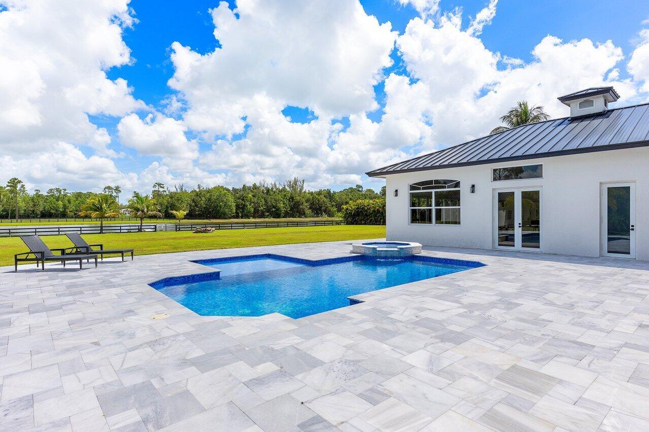 HOMELAND - Residential