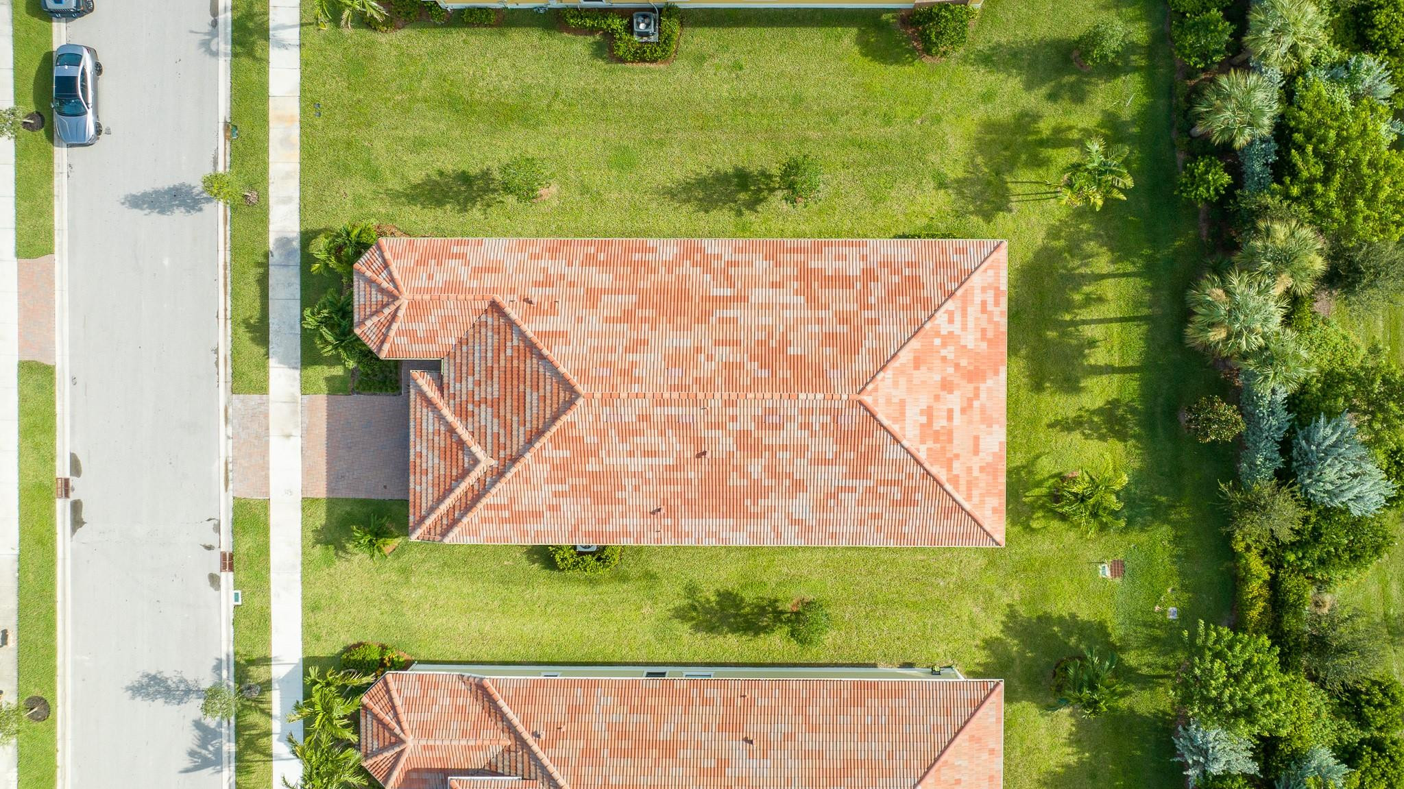 Four Seasons - Residential