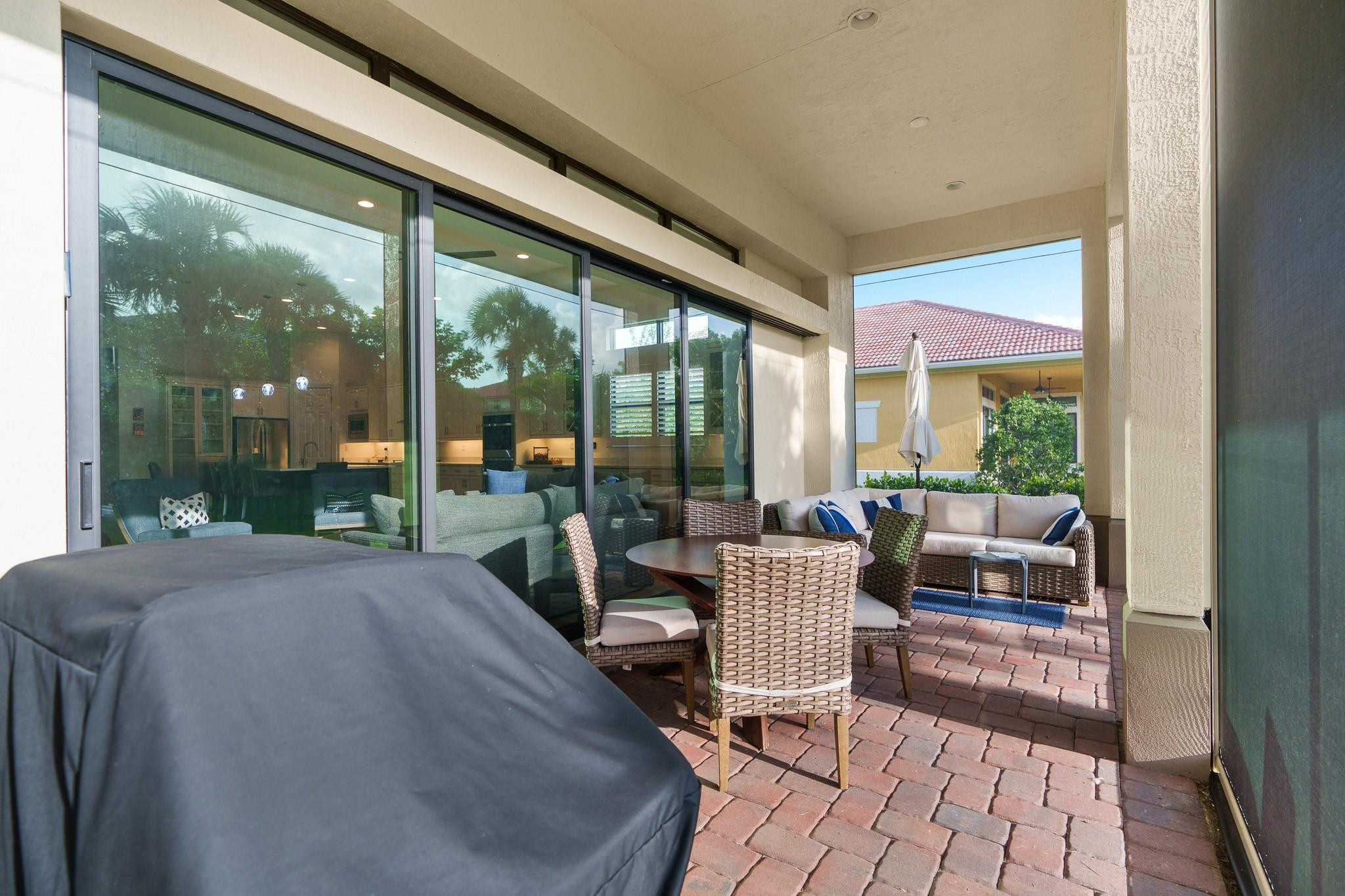 Four Seasons - Residential