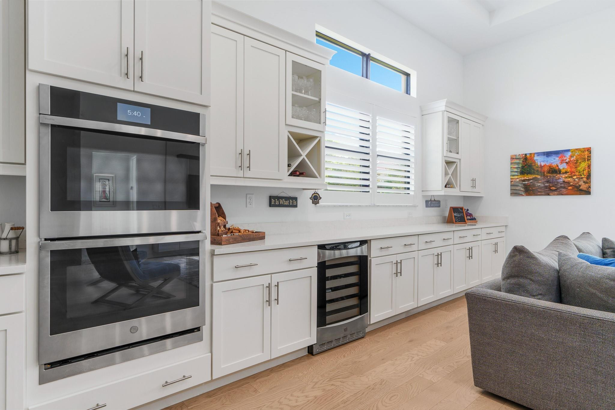 Four Seasons - Residential