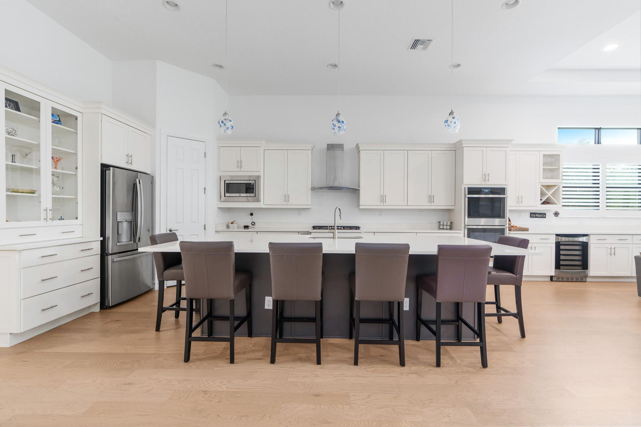 Four Seasons - Residential