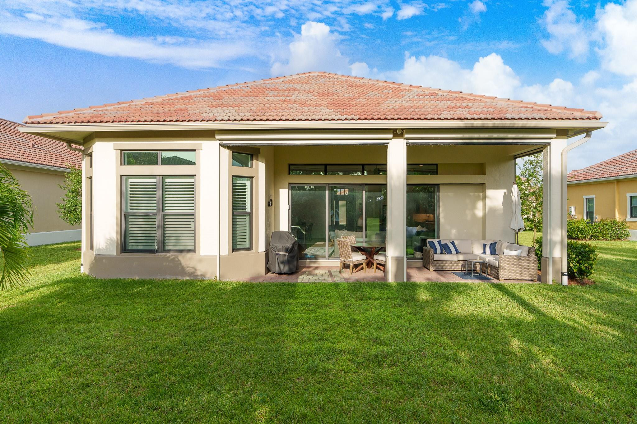 Four Seasons - Residential